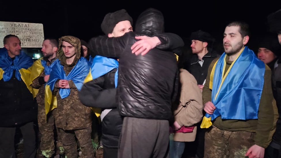 Ukraine and Russia in "biggest prisoner swap" so far